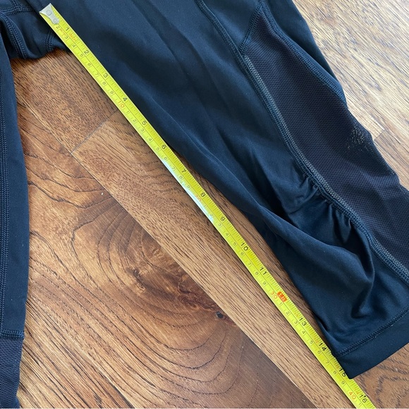 Lululemon cropped leggings - Picture 3 of 7